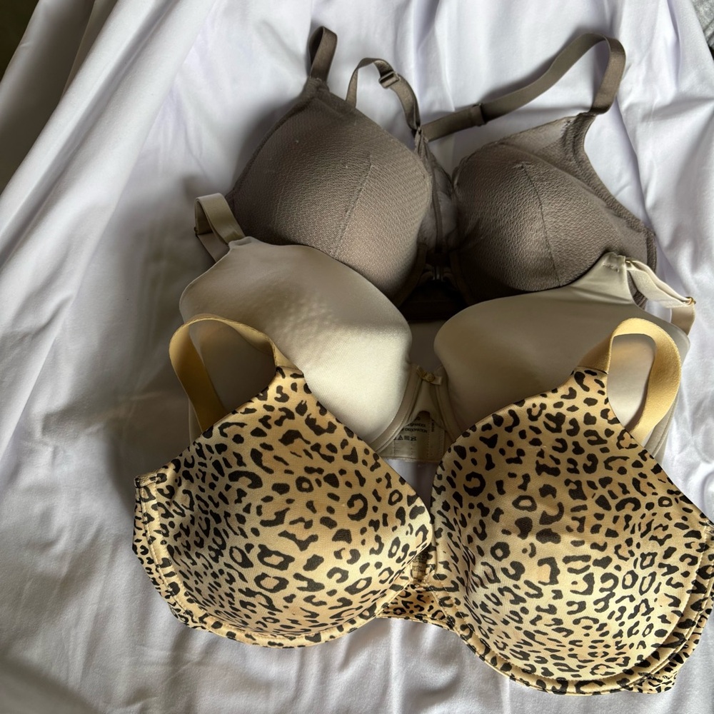 Set of 3 bras 38DD all underwire & adjustable straps - Playtex/Vanity Fair/Auden